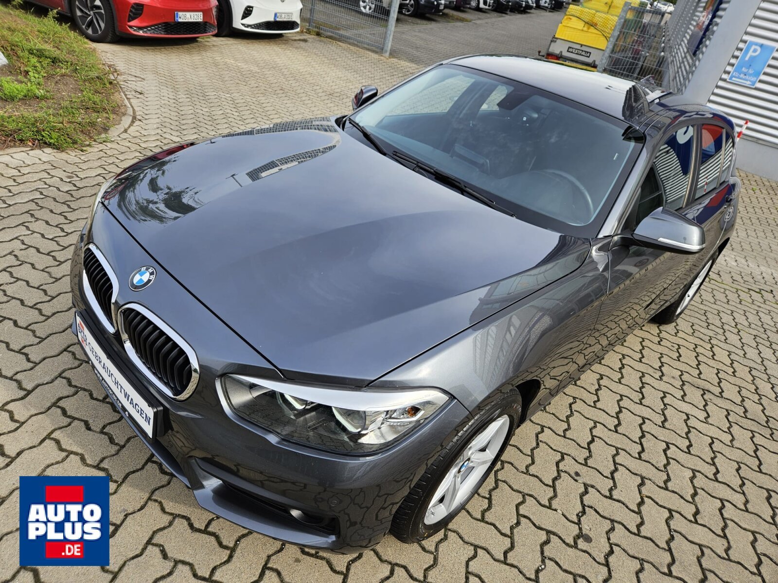 BMW 116d Advantage NAVI+SITZHZG+PDC+HU NEU