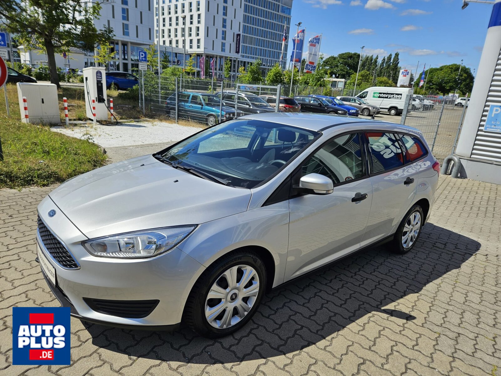 Ford Focus Turnier 1.0 Ambiente ALLWETTER+KLIMA+HUNEU