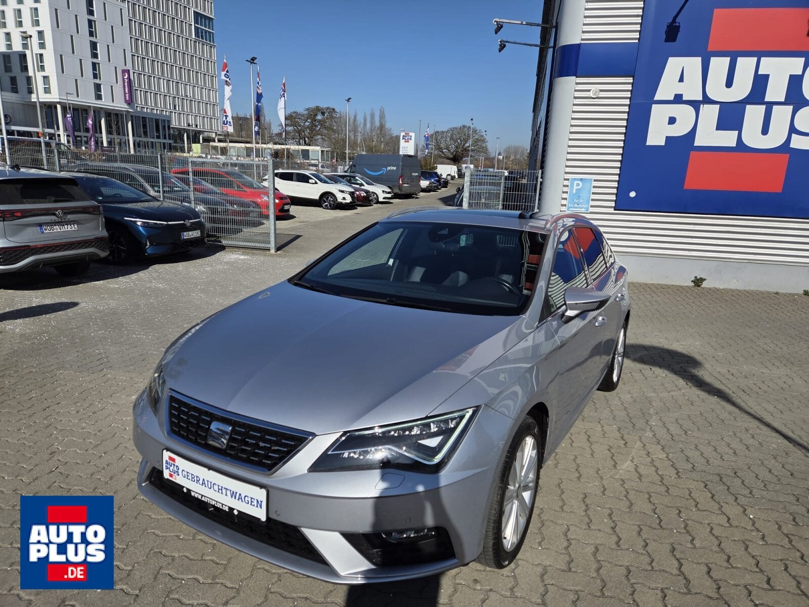 Seat Leon ST 1.4 TSI XCELLENCE PANO+SITZHZG+NAVI+PDC