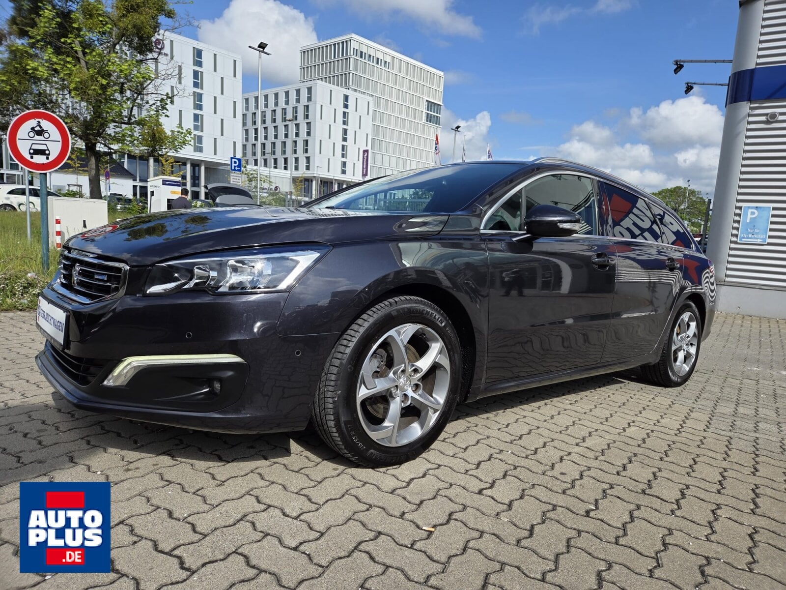 Peugeot 508 SW BlueHDi 150 PANO+AHK+CAM+NAVI+LED+PDC