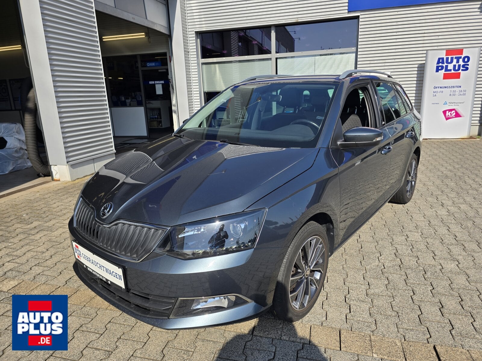 Skoda Fabia Combi 1.2 TSI Edition PDC+PANO+SITZHZG NSW