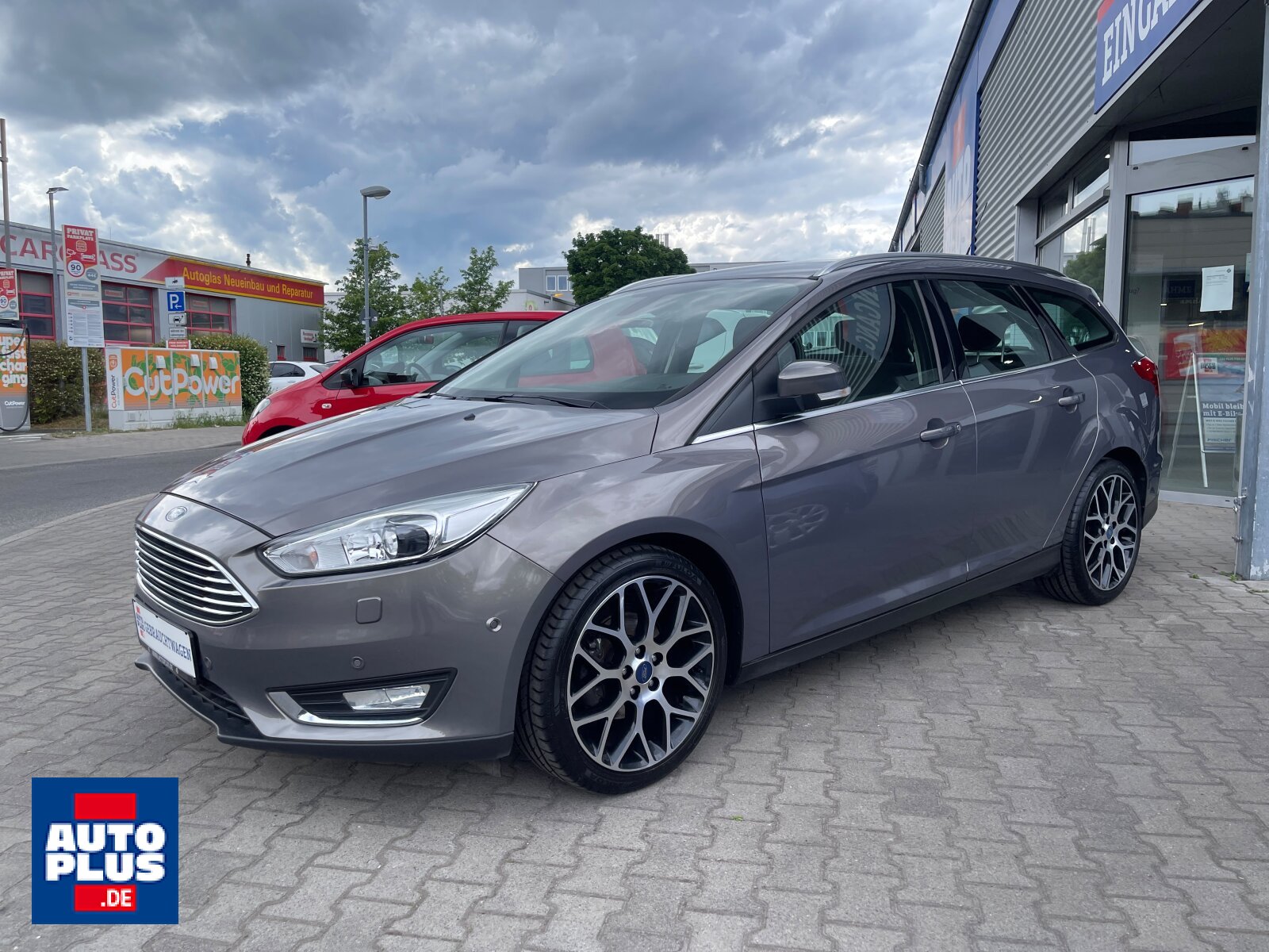 Ford Focus Turnier 1.0 Titanium ZAHNRIEMEN NEU+1.HAND