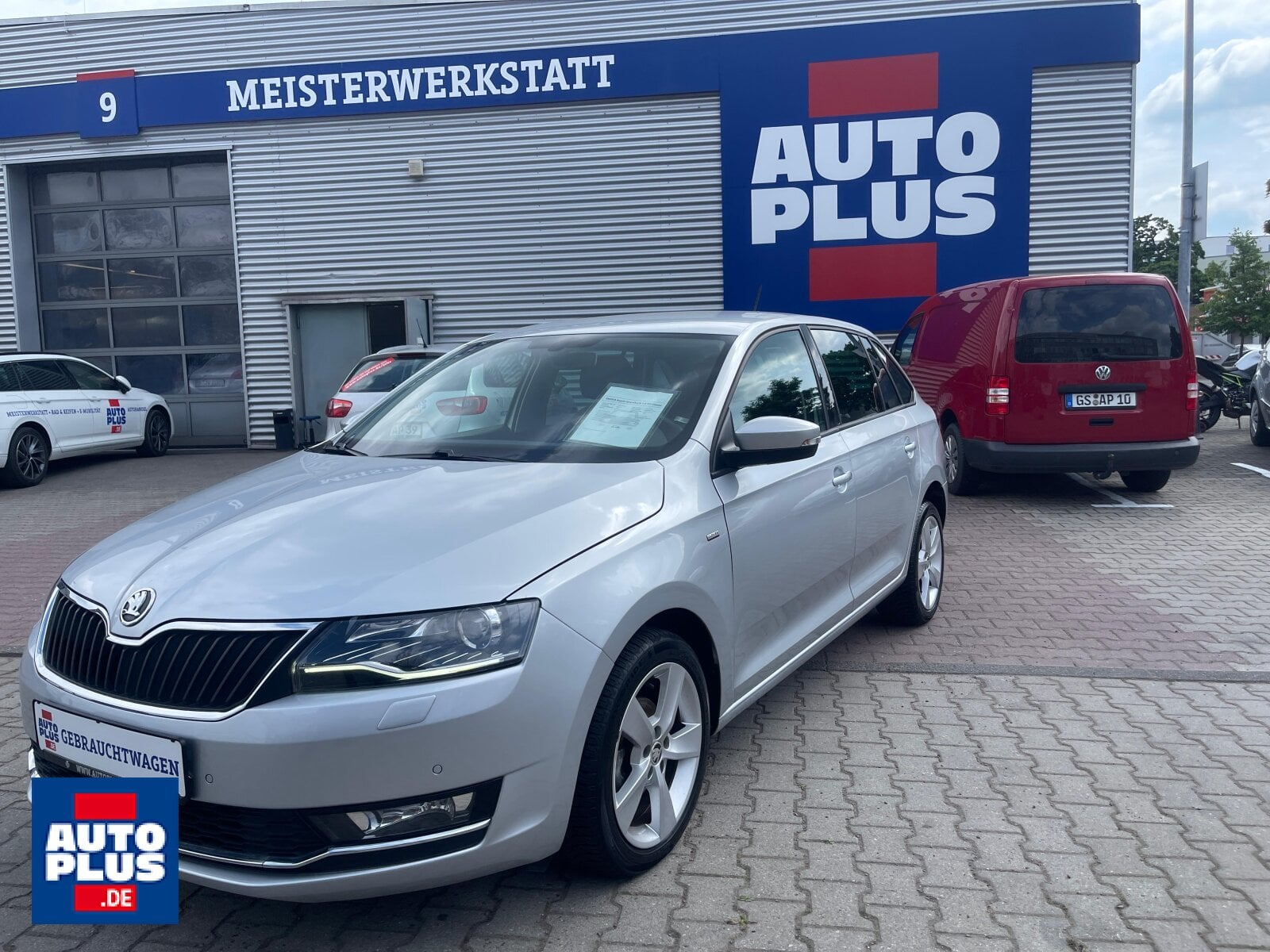 Skoda Rapid Spaceback 1.0 TSI Clever PDC+SITZHEIZUNG