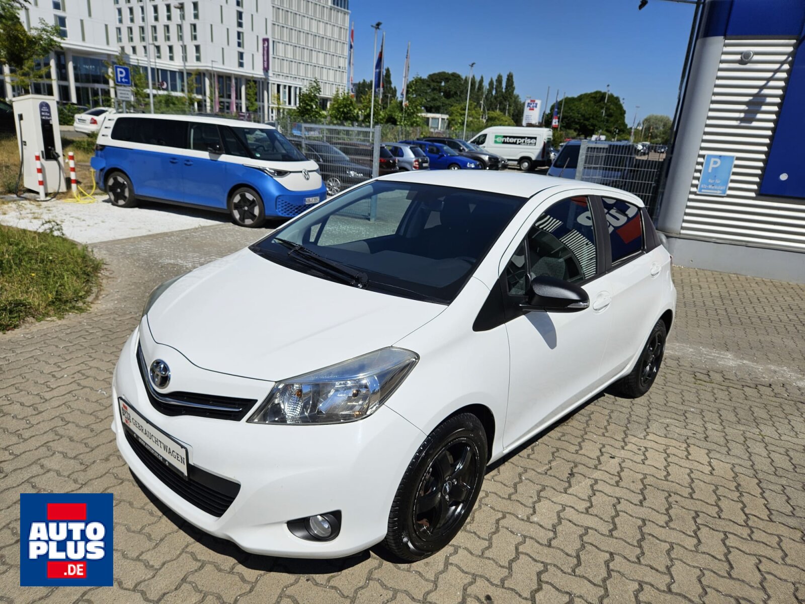 Toyota Yaris 1.33 VVT-i Edition NAVI+CAM+ALLWETTER+ALU